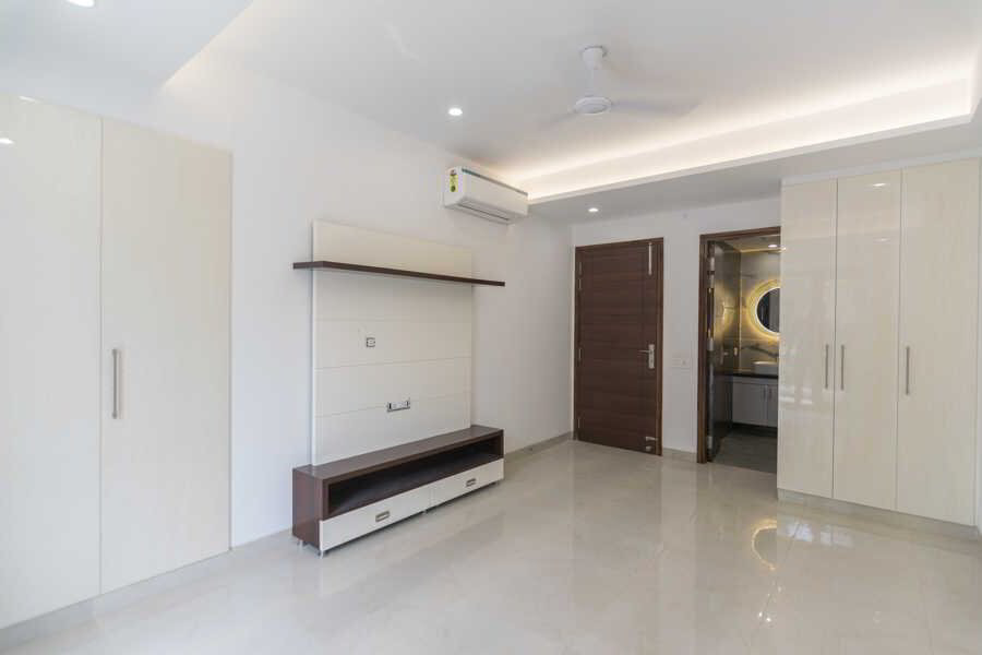 SYS Interior 1