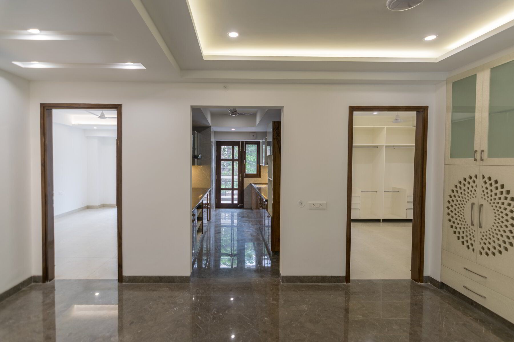 SYS Interior 4
